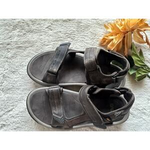 Teva Langdon Hiking Sandal Size 9